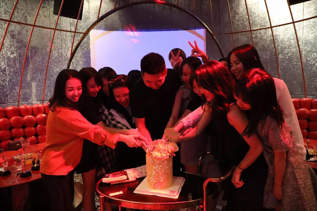 中庭網(wǎng)絡(luò)部三周年丨夢之隊，此情待續(xù)