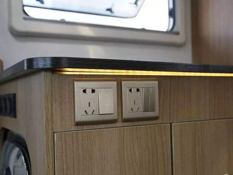 裝修一定要在這八處裝插座，不然三年后必后悔！