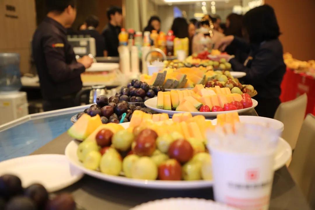 員工生日會(huì)丨金秋碩果，共度韶華，祝壽星們生日快樂！